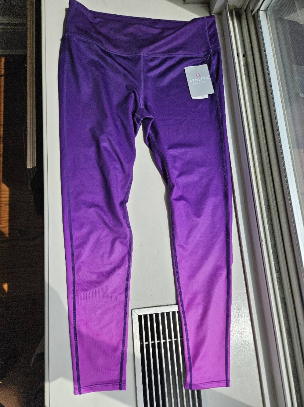 NWT Athleta Purple Performance Leggings - Size Large